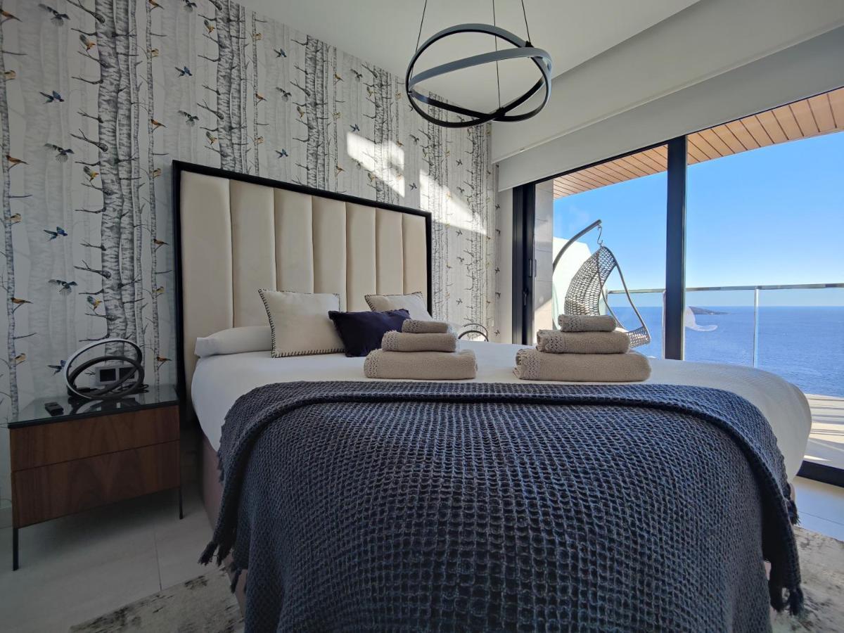 Sunset Waves Superb Apartments بينايدورم المظهر الخارجي الصورة