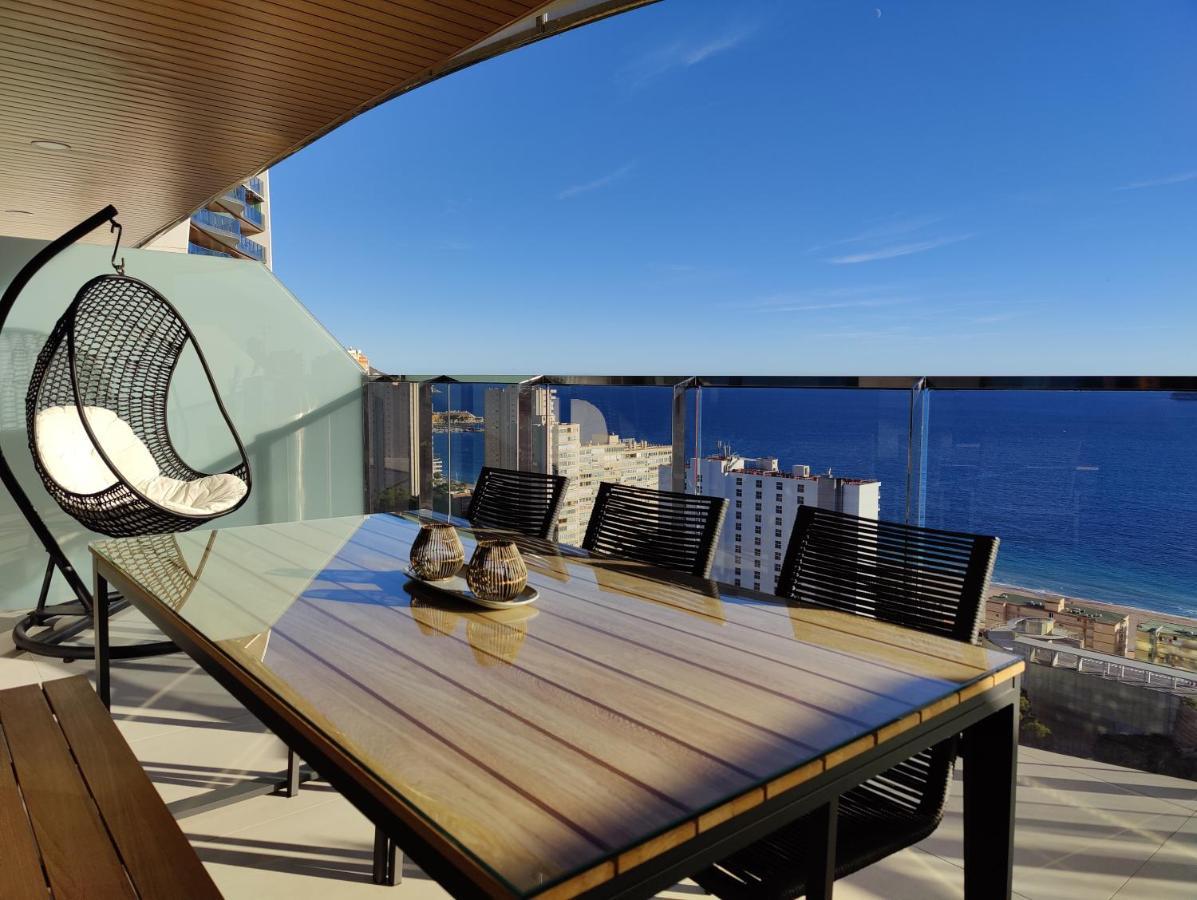 Sunset Waves Superb Apartments بينايدورم المظهر الخارجي الصورة